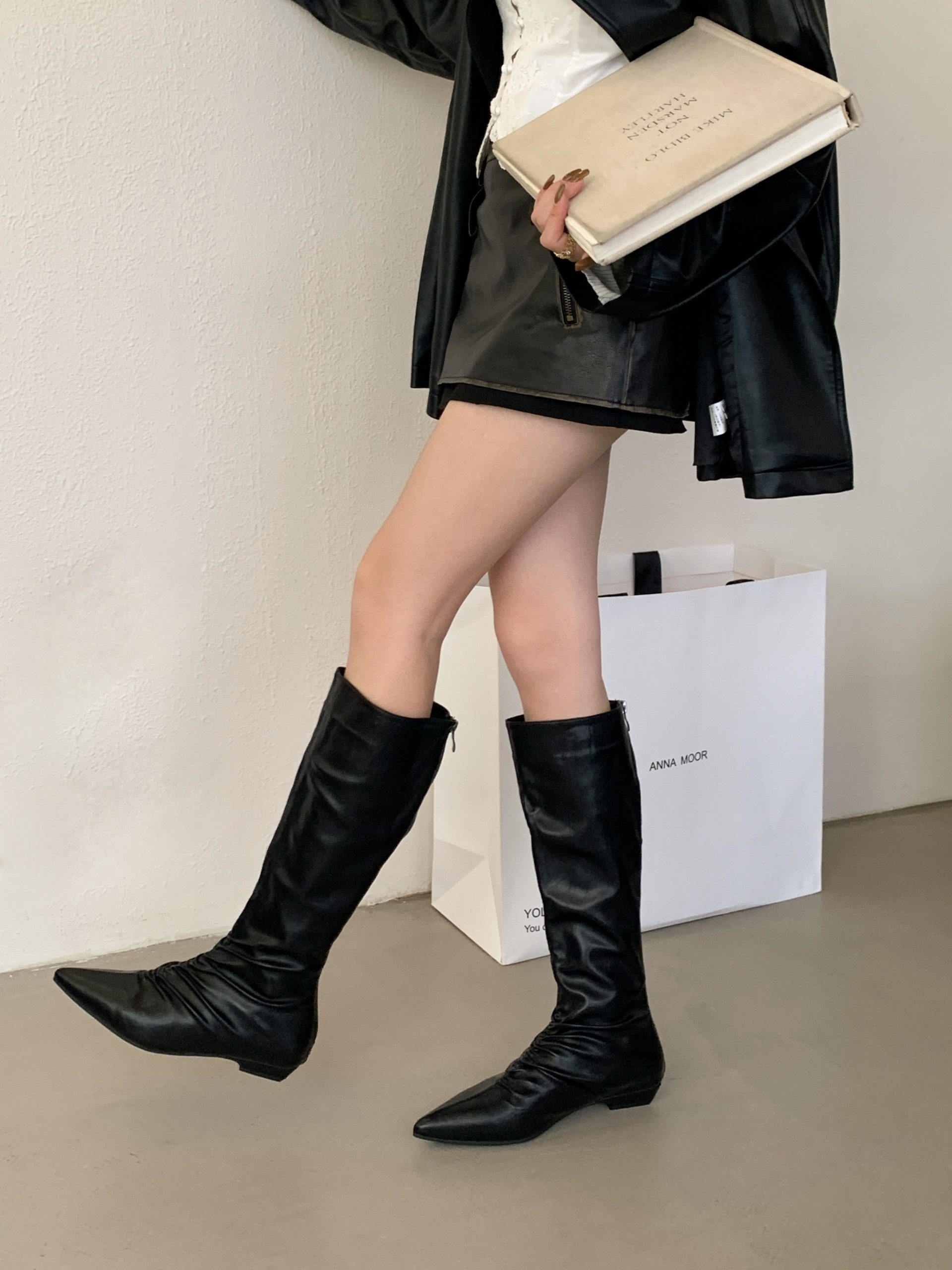 2025 New Winter Pointed Toe Flat High Boots Women Suede Slim Fit Comfortable Stretch Tall Boots - Image 2