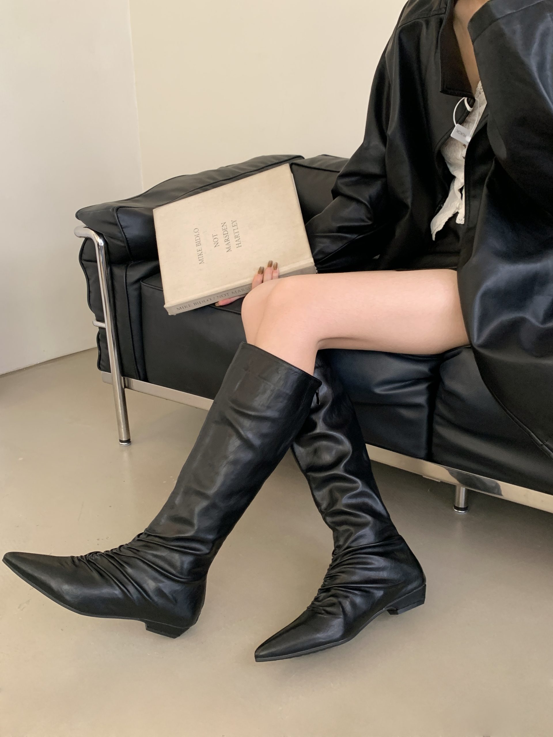 2025 New Winter Pointed Toe Flat High Boots Women Suede Slim Fit Comfortable Stretch Tall Boots - Image 4